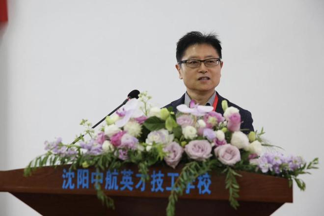 讨会在盛京成功举办共同探讨行业新趋势!冰球突破正规网站2025房车文旅露营研(图10) 讨会在盛京成功举办共同探讨行业新趋势!冰球突破正规网站2025房车文旅露营研(图10)