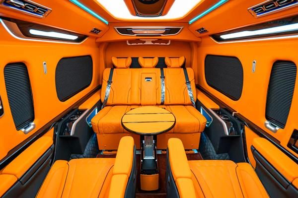 报价435万 丰田海狮旅居车定制优惠10万冰球突破豪华版手机版2025款海狮双侧门(图7)